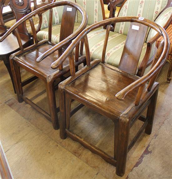 Pair of hardwood tub seat  armchairs(-)